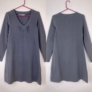 ATHLETA Señorita long sleeve dress gray color L